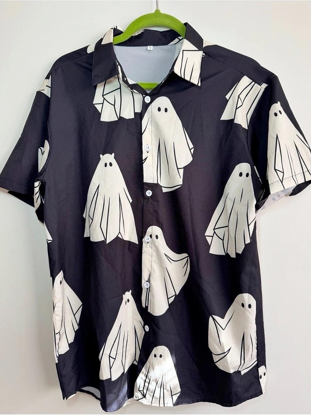 NWOT Mens Halloween Ghost Black Casual Button Up Polyester Shirt Size Small